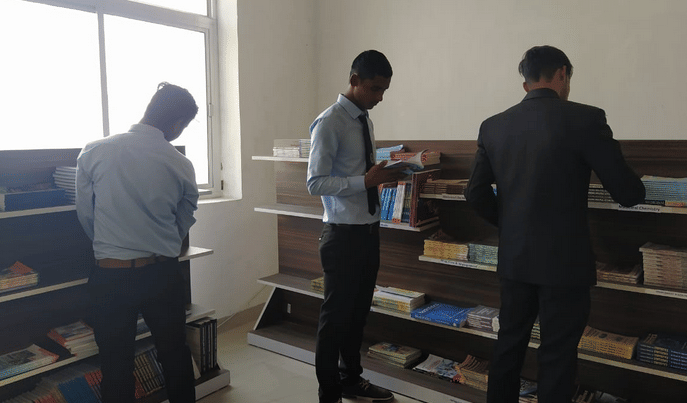 Wisdom College of Pharmacy Lucknow Students Life photo 9